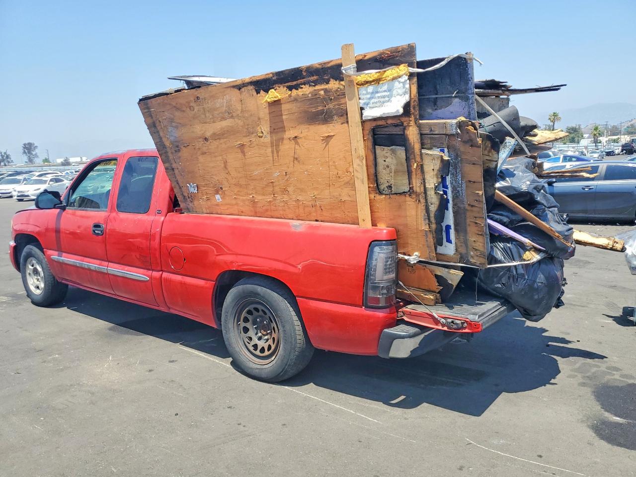 2003 Gmc New Sierra C1500 Classic Red vin: 2GTEC19V431382477