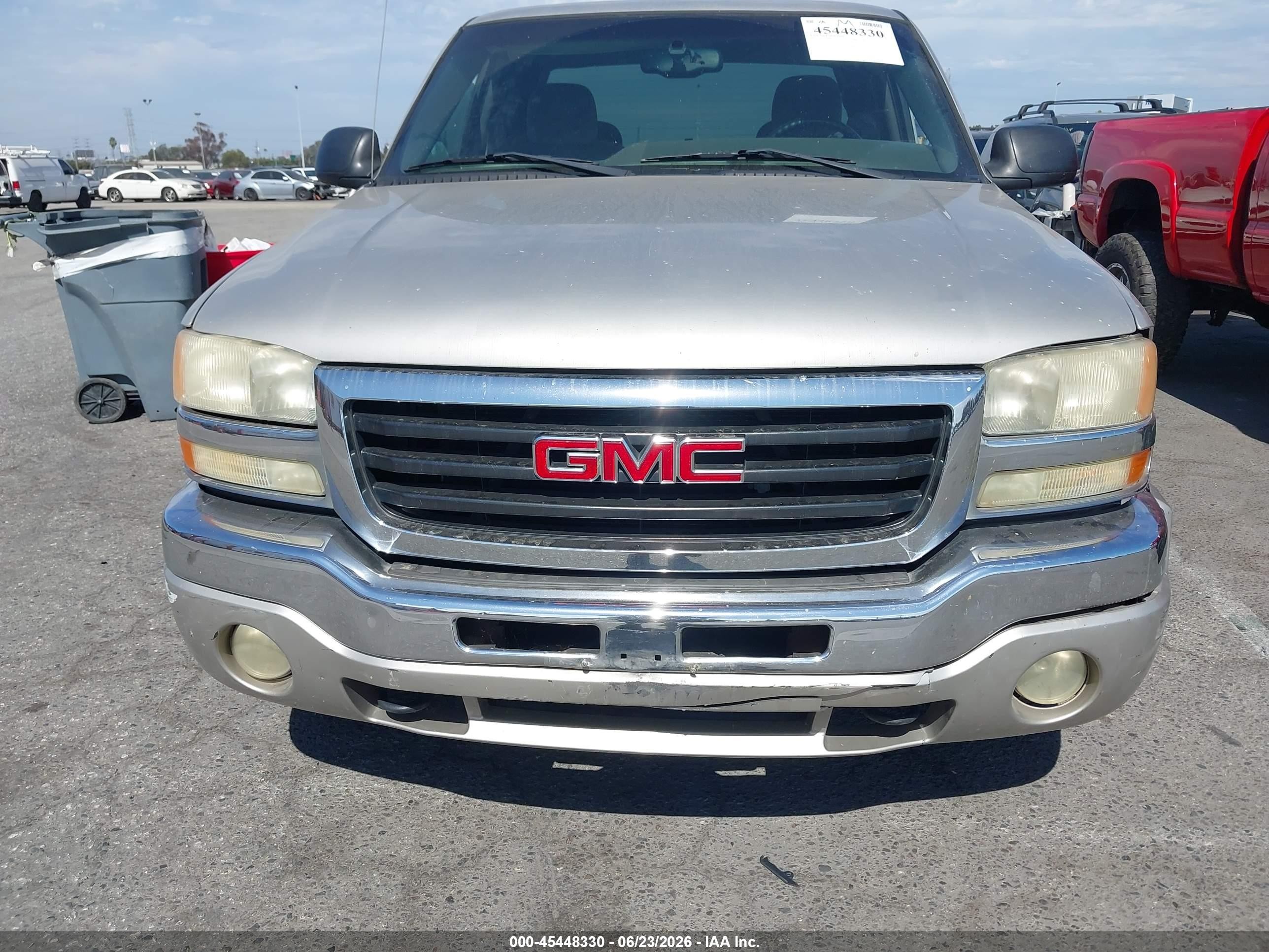 2005 Gmc Sierra 1500 Sle Silver vin: 2GTEC19V451304073