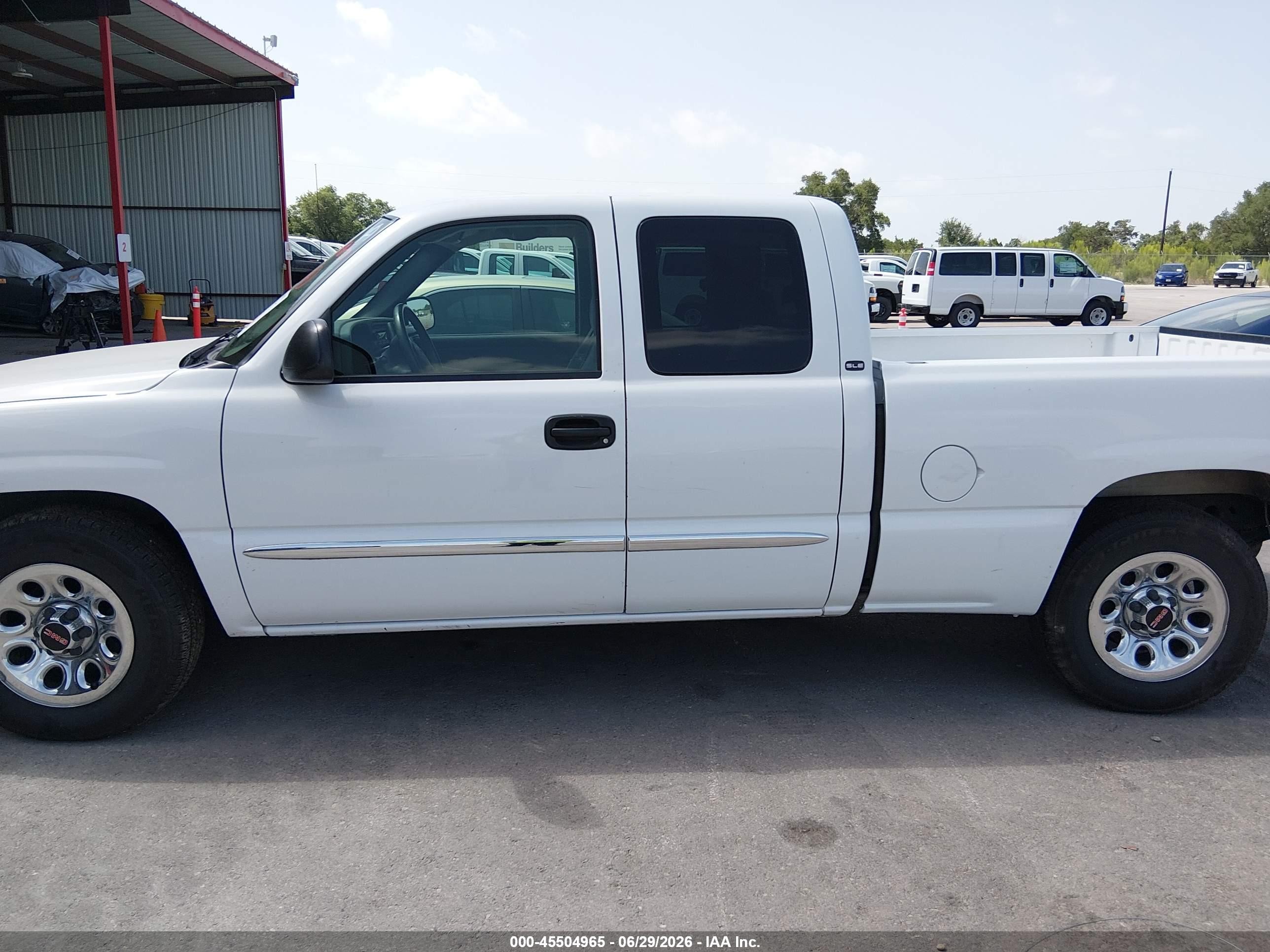 2005 Gmc Sierra 1500 Sle White vin: 2GTEC19V451322122