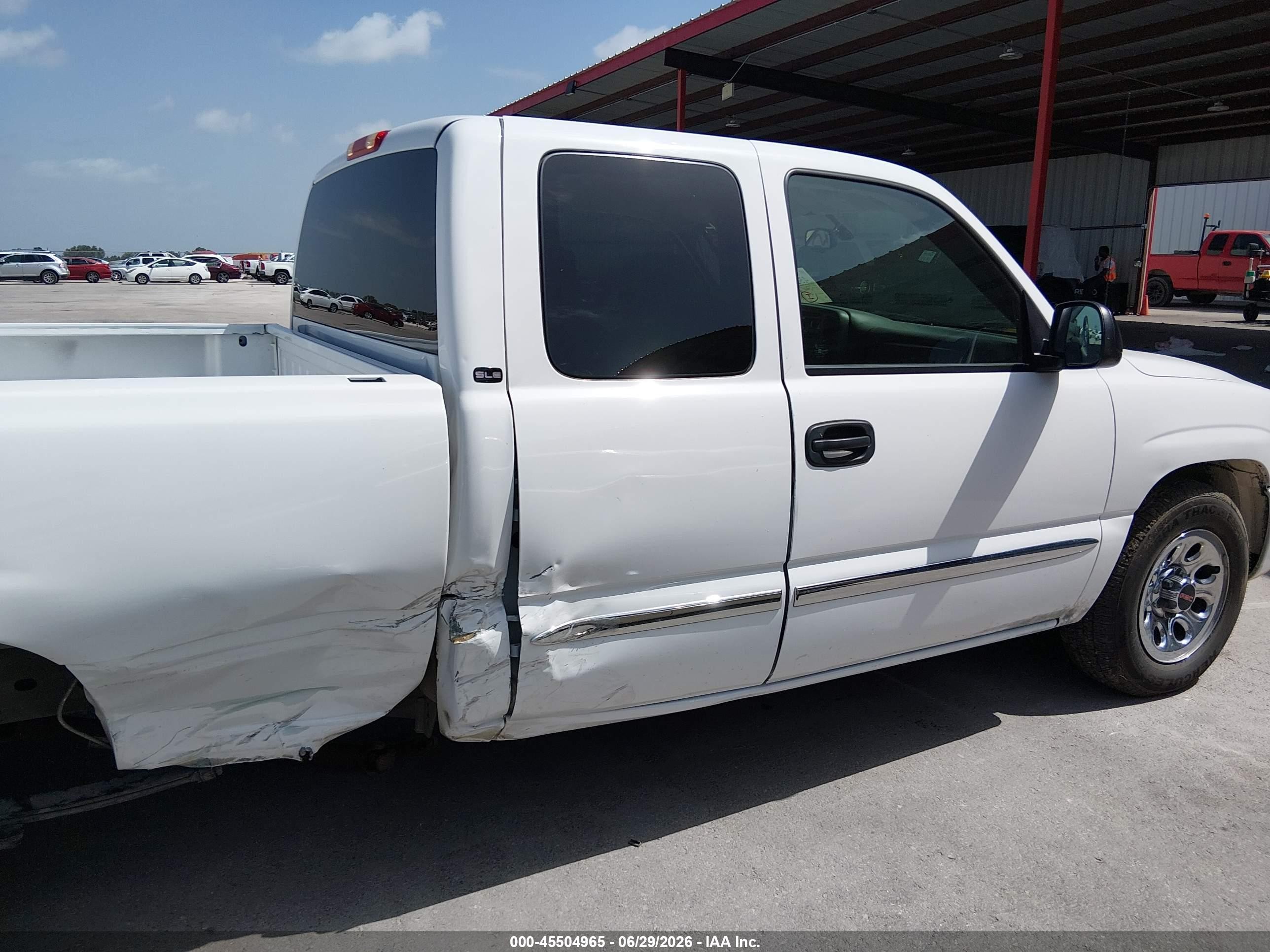 2005 Gmc Sierra 1500 Sle White vin: 2GTEC19V451322122