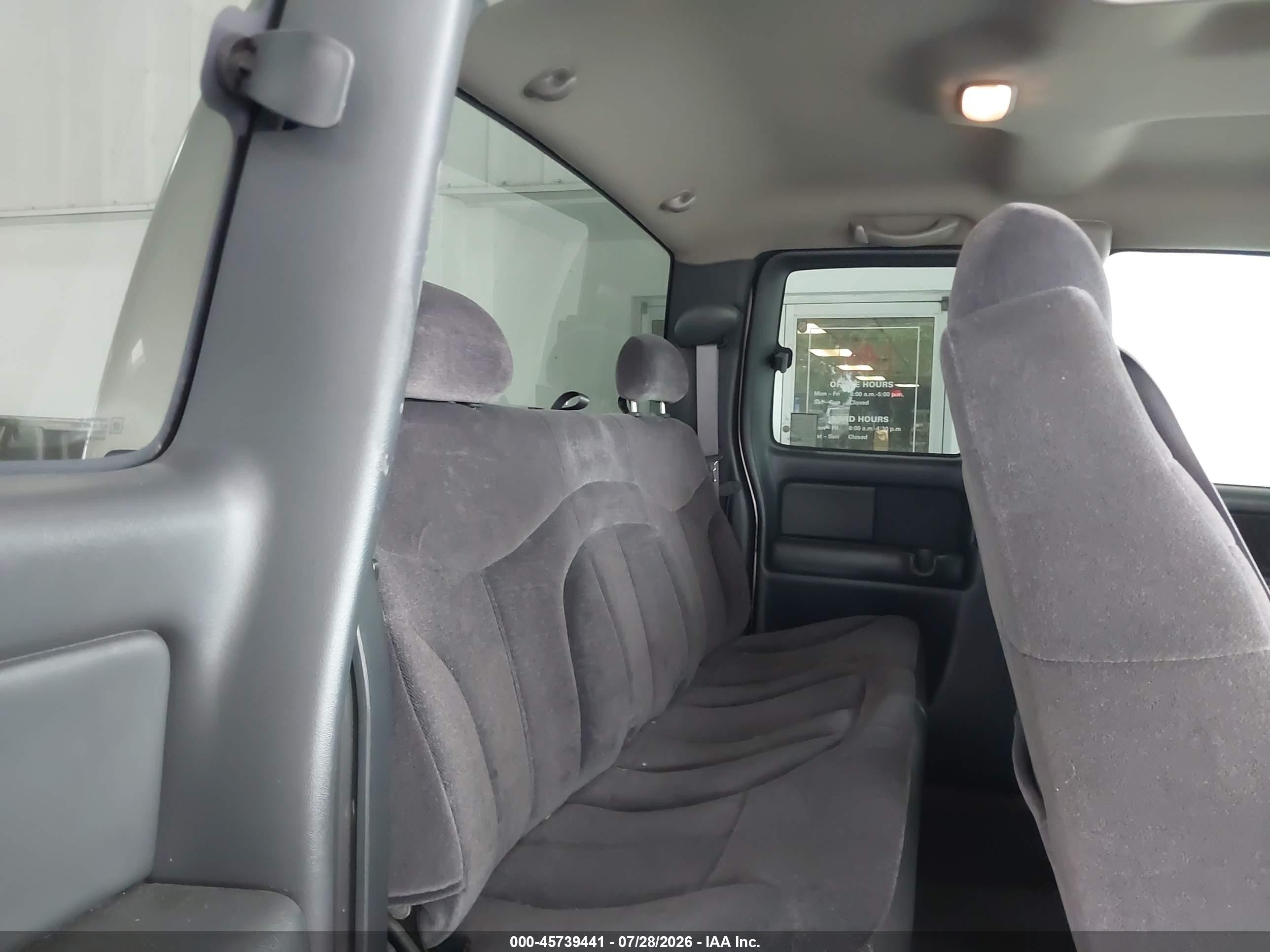 2002 Gmc Sierra 1500 Sle Beige vin: 2GTEC19V621106364