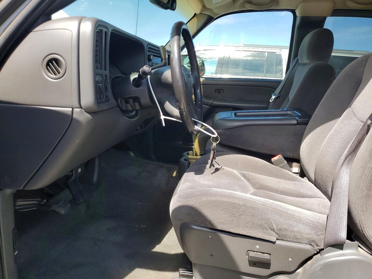 2003 Gmc New Sierra C1500 White vin: 2GTEC19V631305996