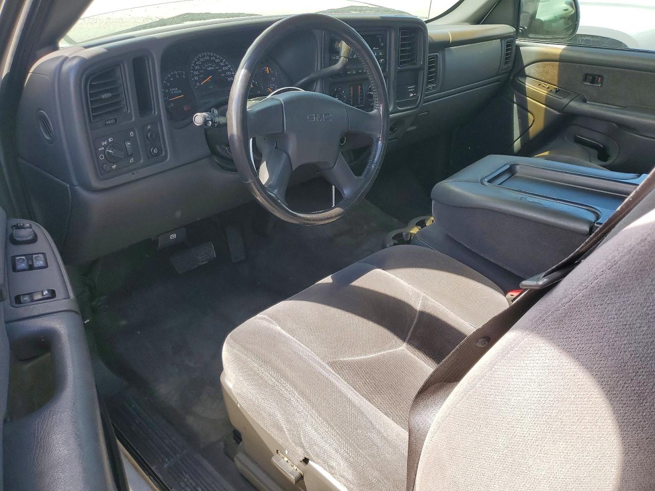 2003 Gmc New Sierra C1500 White vin: 2GTEC19V631305996