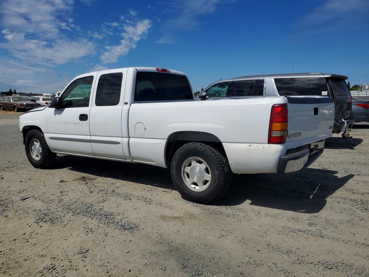 2003 Gmc New Sierra C1500 White vin: 2GTEC19V631305996
