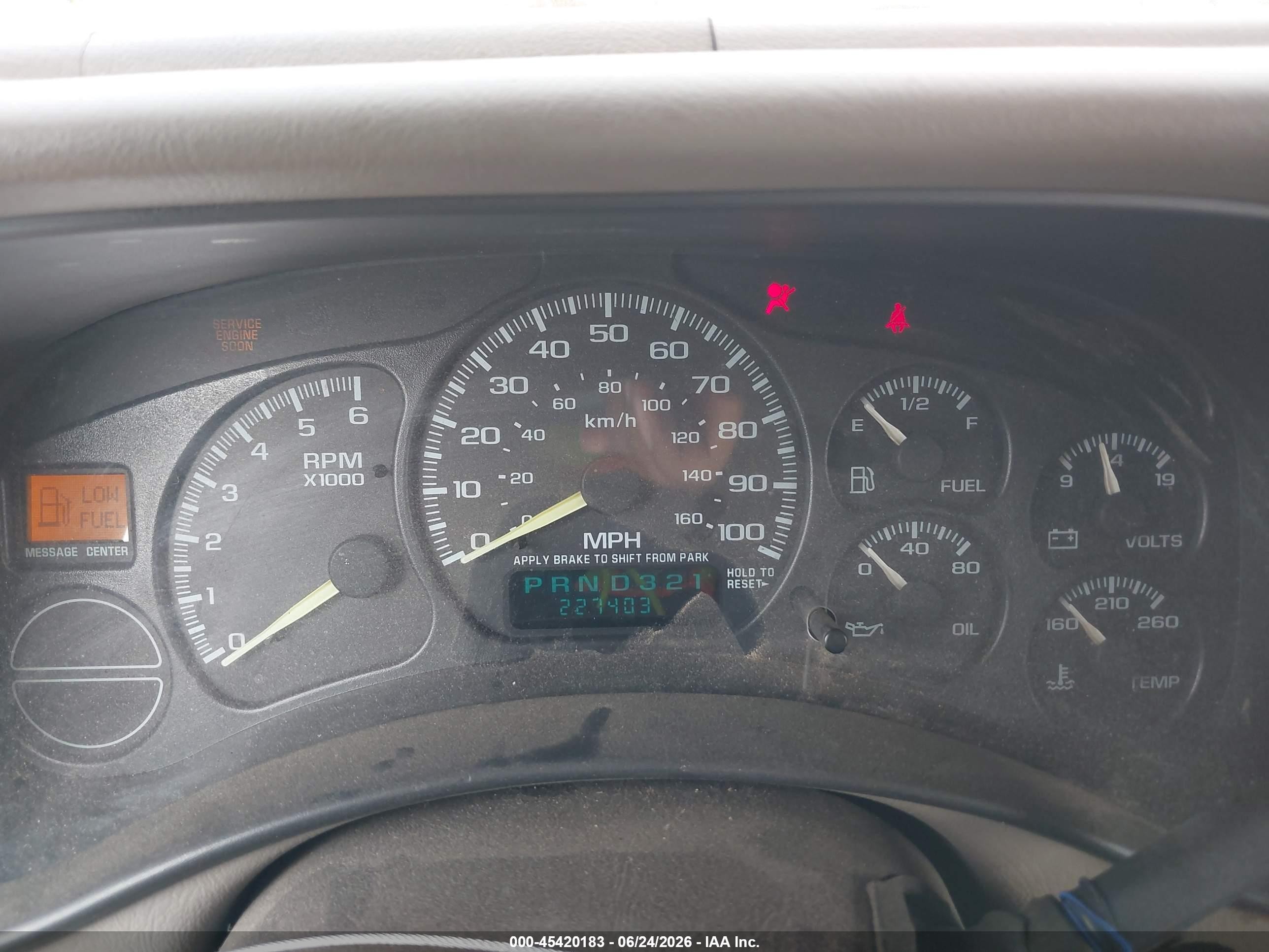 2000 Gmc Sierra 1500 Sle Champagne vin: 2GTEC19V6Y1299074