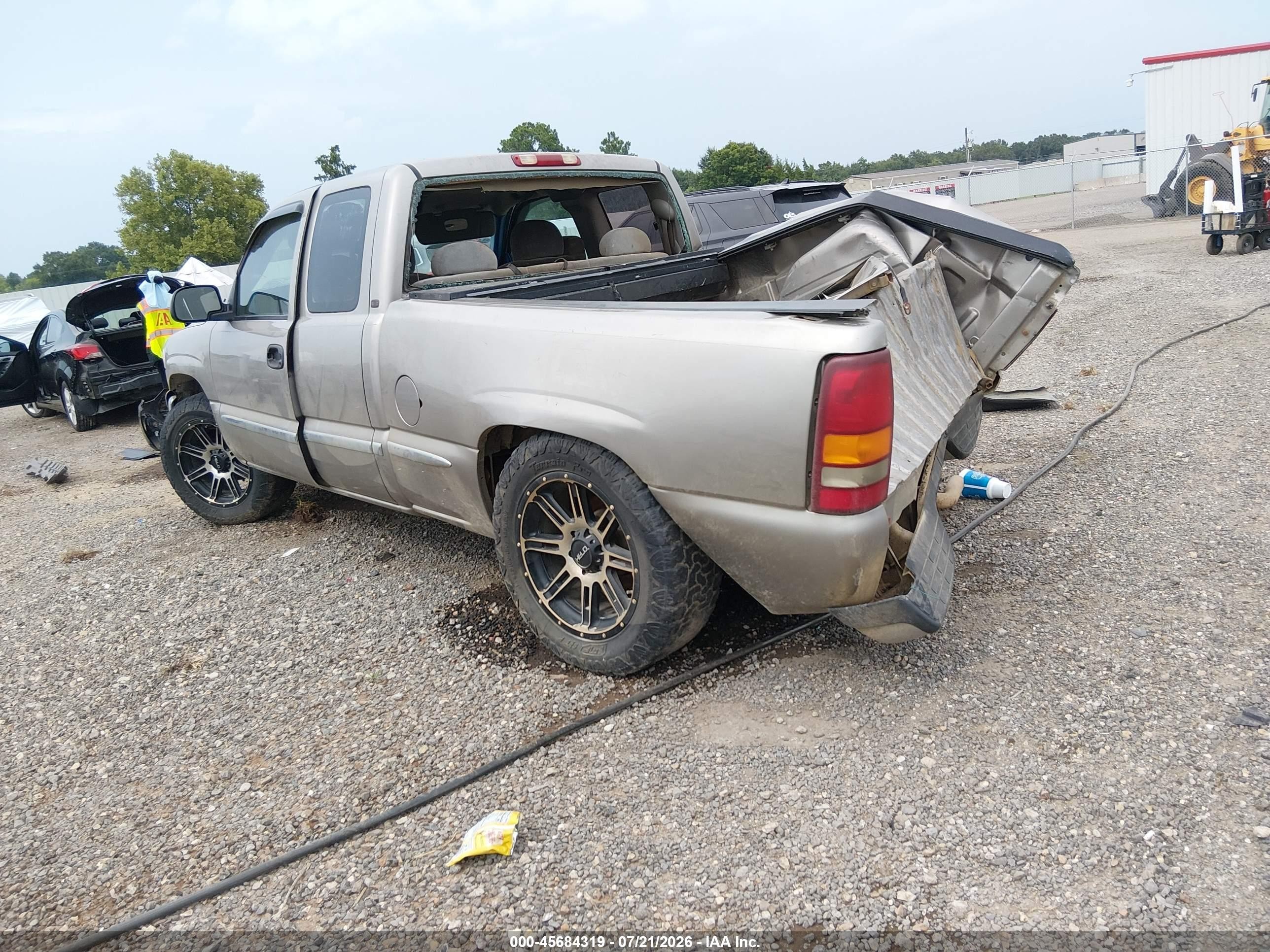 2000 Gmc Sierra 1500 Sle Beige vin: 2GTEC19V6Y1360701