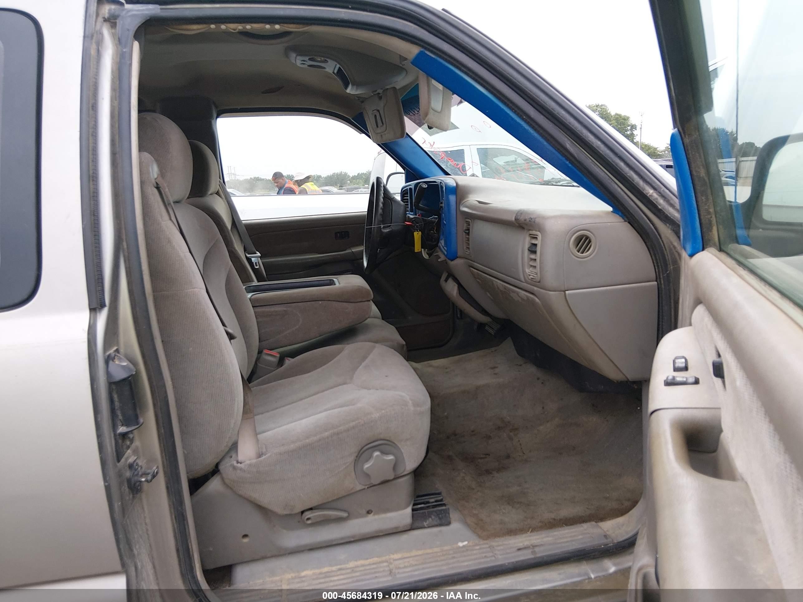 2000 Gmc Sierra 1500 Sle Beige vin: 2GTEC19V6Y1360701