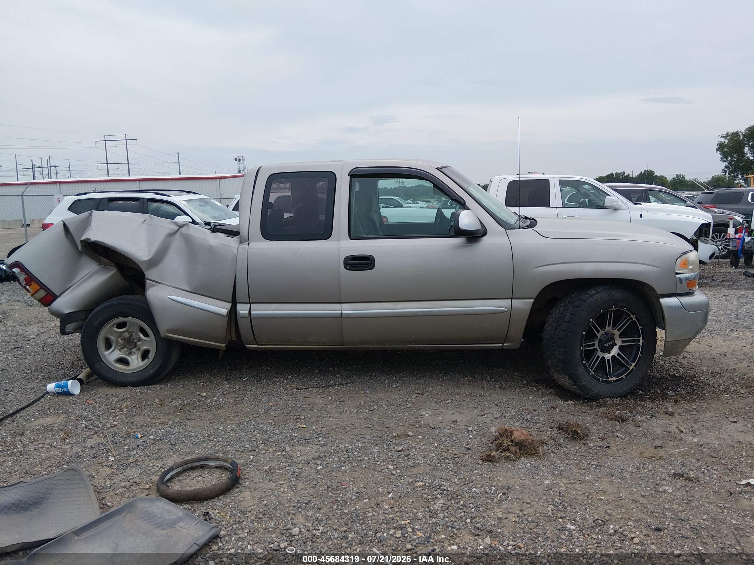 2000 Gmc Sierra 1500 Sle Beige vin: 2GTEC19V6Y1360701