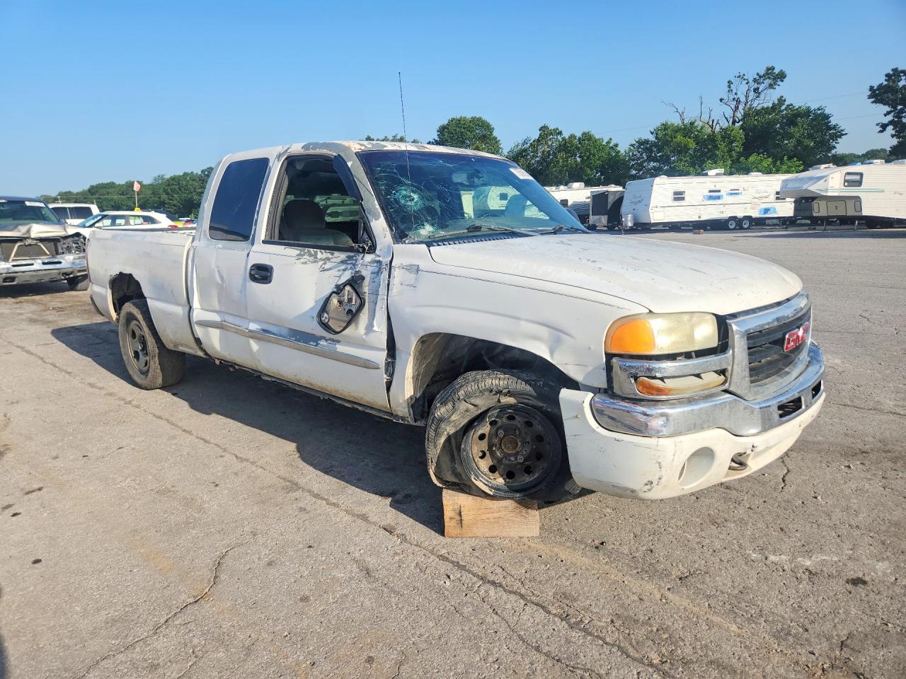 2004 Gmc New Sierra C1500 White vin: 2GTEC19V741109325