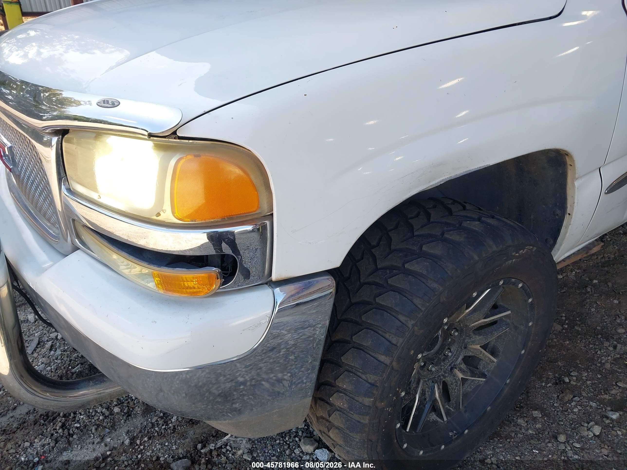 2000 Gmc Sierra 1500 Sle Белый vin: 2GTEC19V7Y1112084