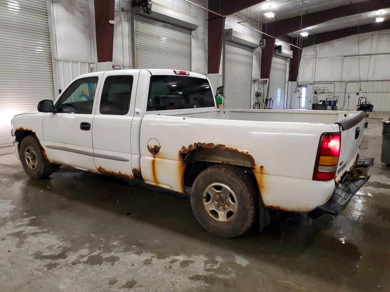 2003 Gmc New Sierra C1500 White vin: 2GTEC19V831287551