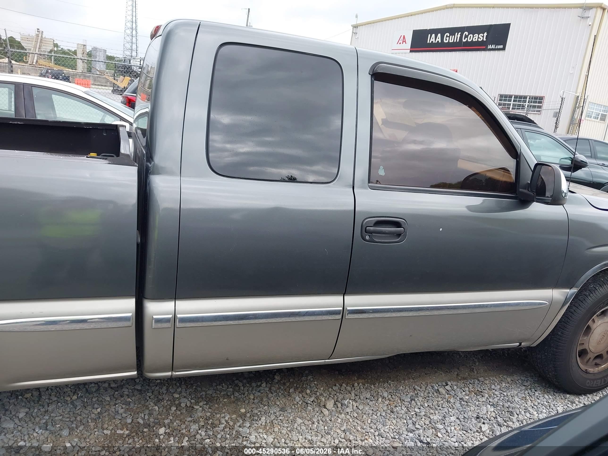 2000 Gmc Sierra 1500 Sle Gray vin: 2GTEC19V8Y1123482