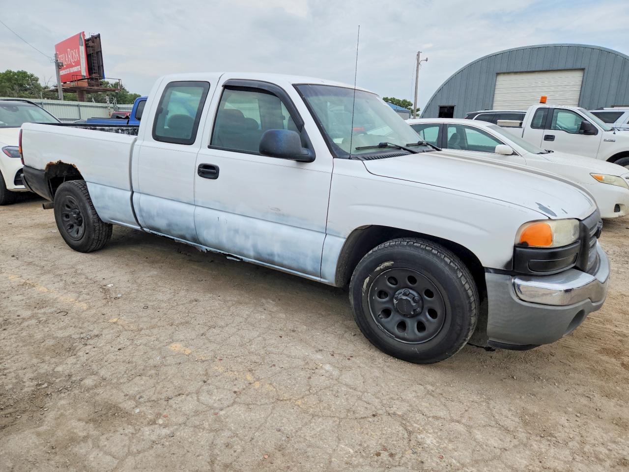 2006 Gmc New Sierra C1500 White vin: 2GTEC19V961139204