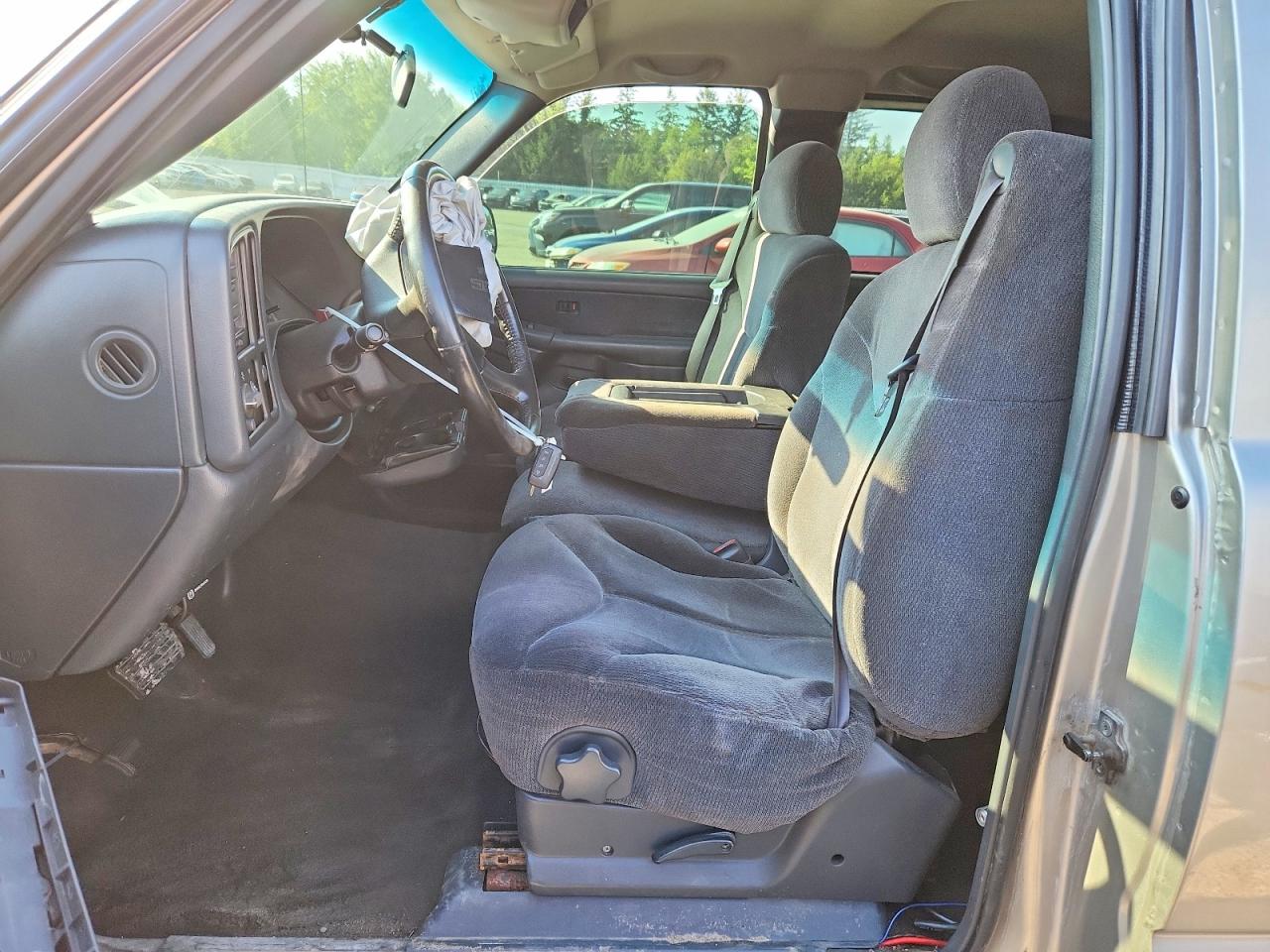 2000 Gmc New Sierra C1500 Tan vin: 2GTEC19V9Y1130599