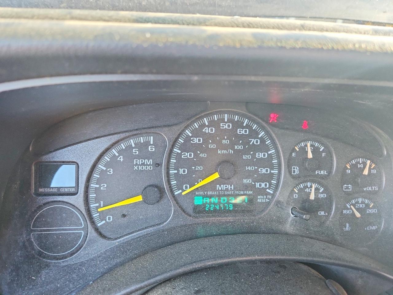 2000 Gmc New Sierra C1500 Black vin: 2GTEC19V9Y1401628