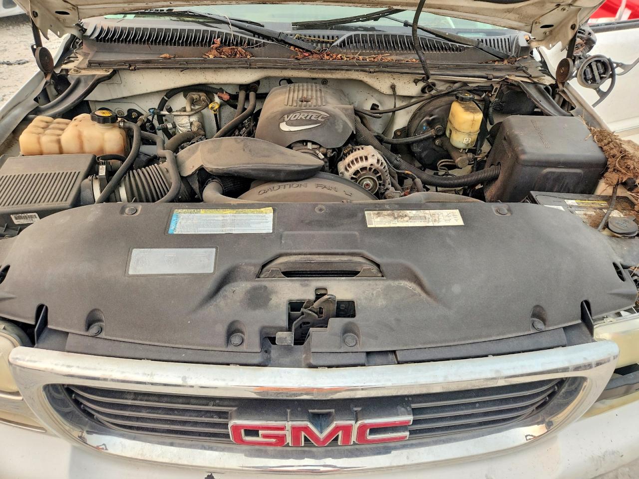 2001 Gmc New Sierra C1500 White vin: 2GTEC19VX11125112