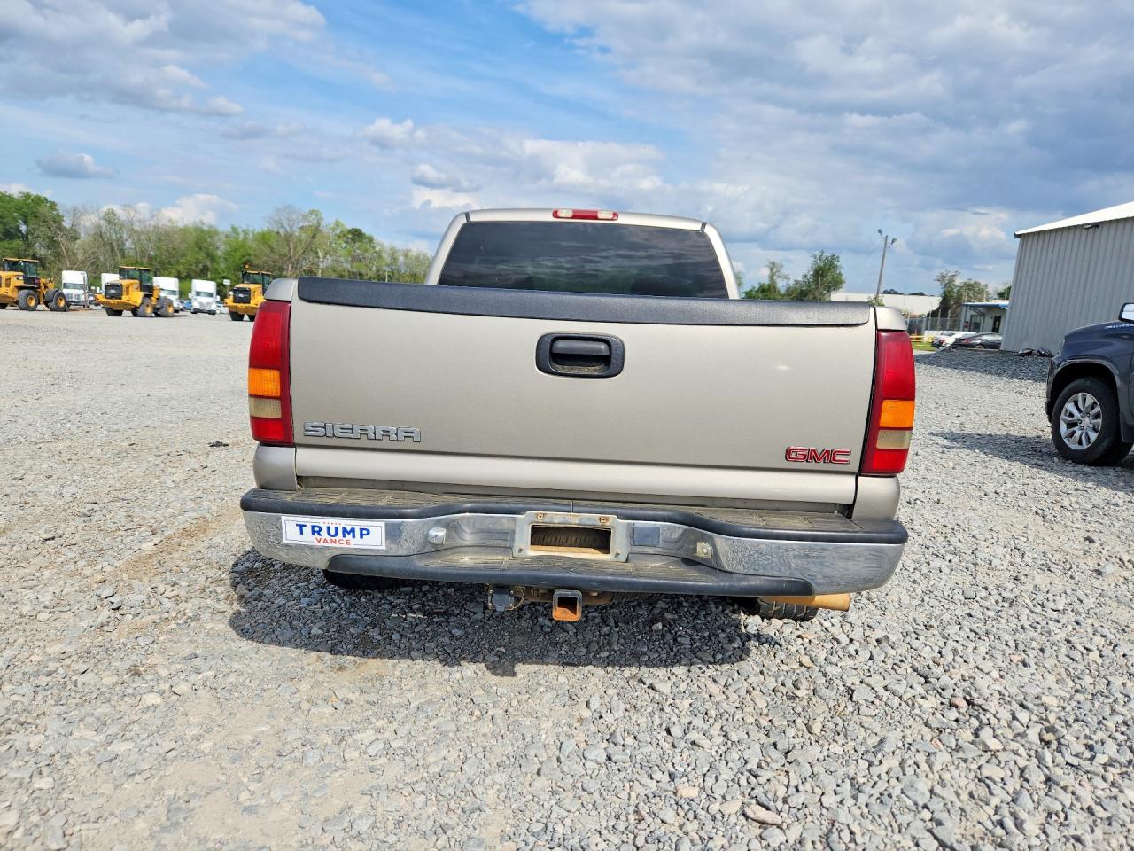 2002 Gmc New Sierra C1500 Желто-коричневый vin: 2GTEC19VX21136208