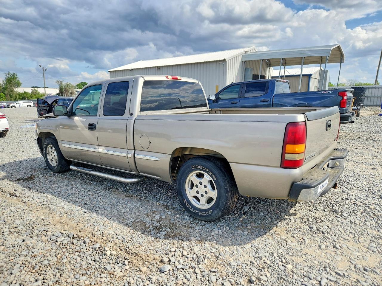 2002 Gmc New Sierra C1500 Желто-коричневый vin: 2GTEC19VX21136208