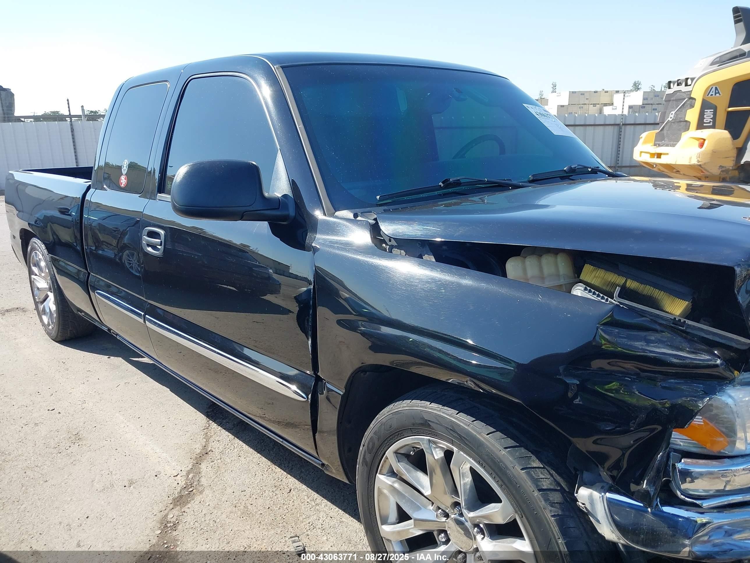 2005 Gmc Sierra 1500 Sle Black vin: 2GTEC19VX51343895