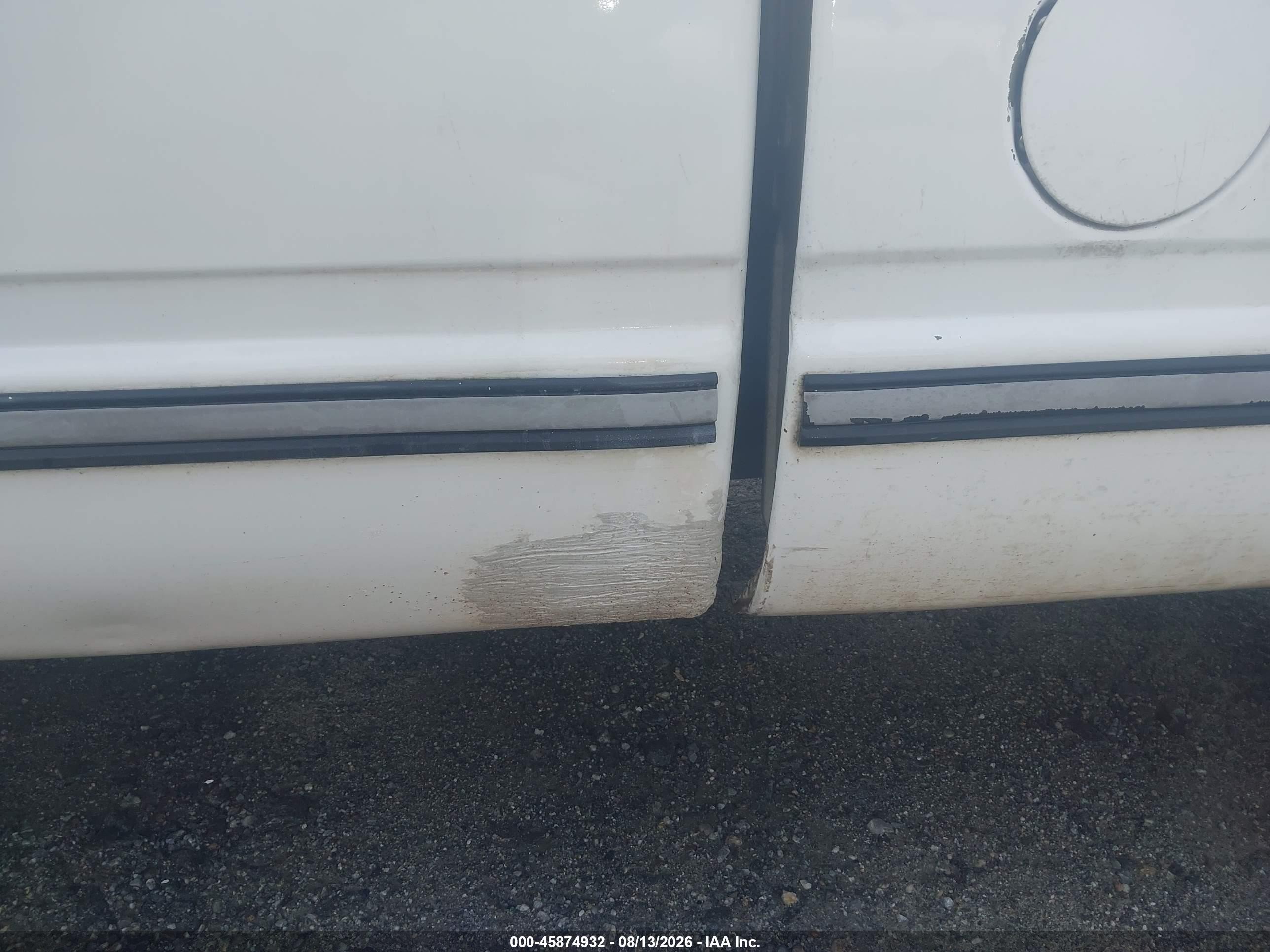 1996 Gmc Sierra C1500 White vin: 2GTEC19W7T1534275