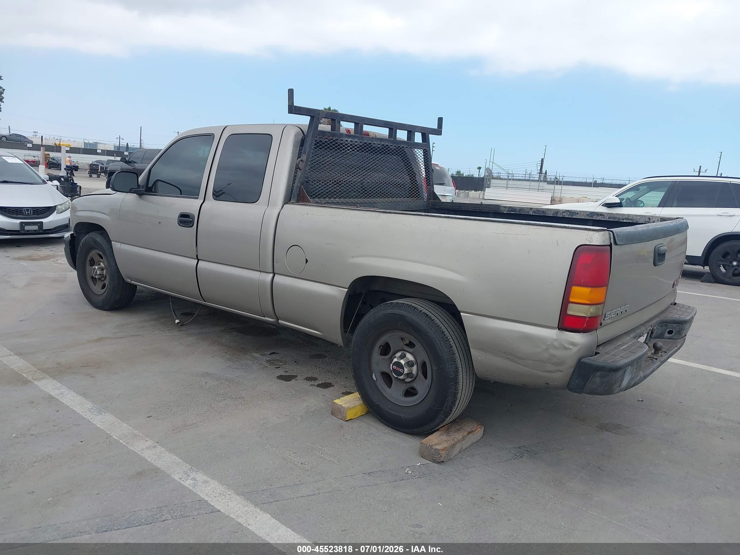 2003 Gmc Sierra 1500   Gray vin: 2GTEC19X331177993