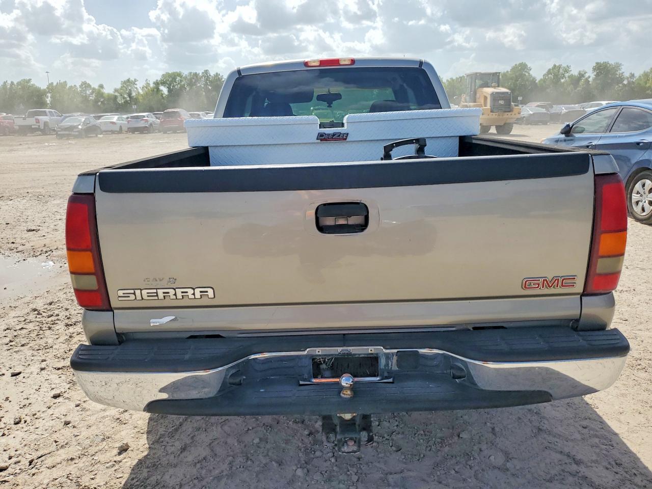 2003 Gmc New Sierra C1500 Gray vin: 2GTEC19X831317195