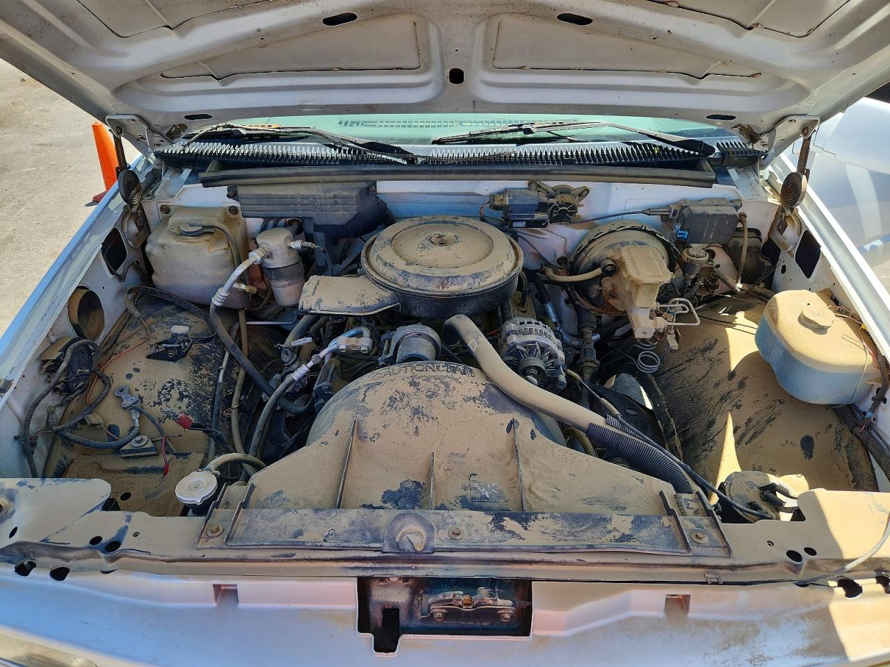 1992 Gmc Sierra C1500 Белый vin: 2GTEC19Z4N1516796