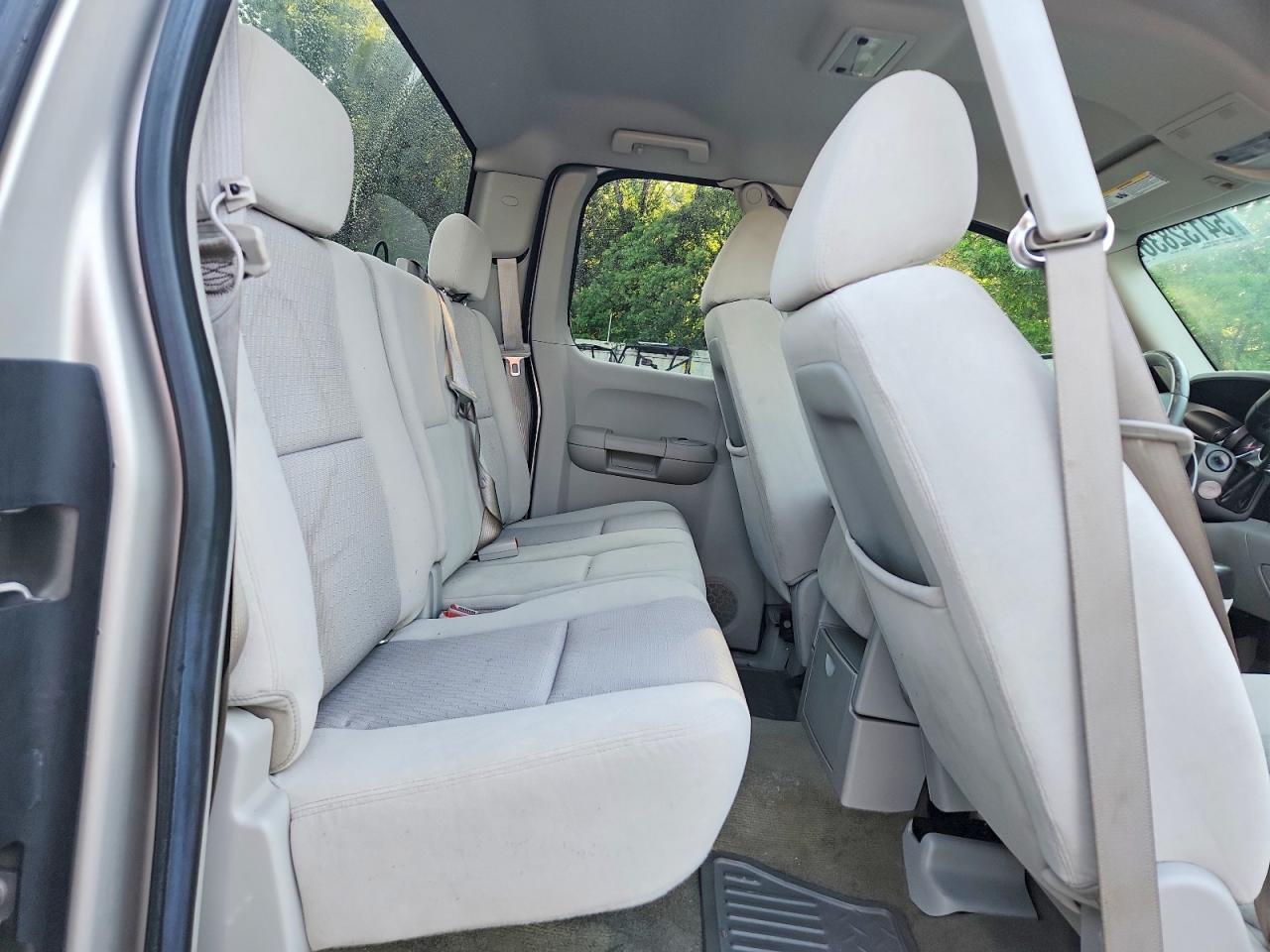 2009 Gmc Sierra C1500 Sle Silver vin: 2GTEC29J191121318