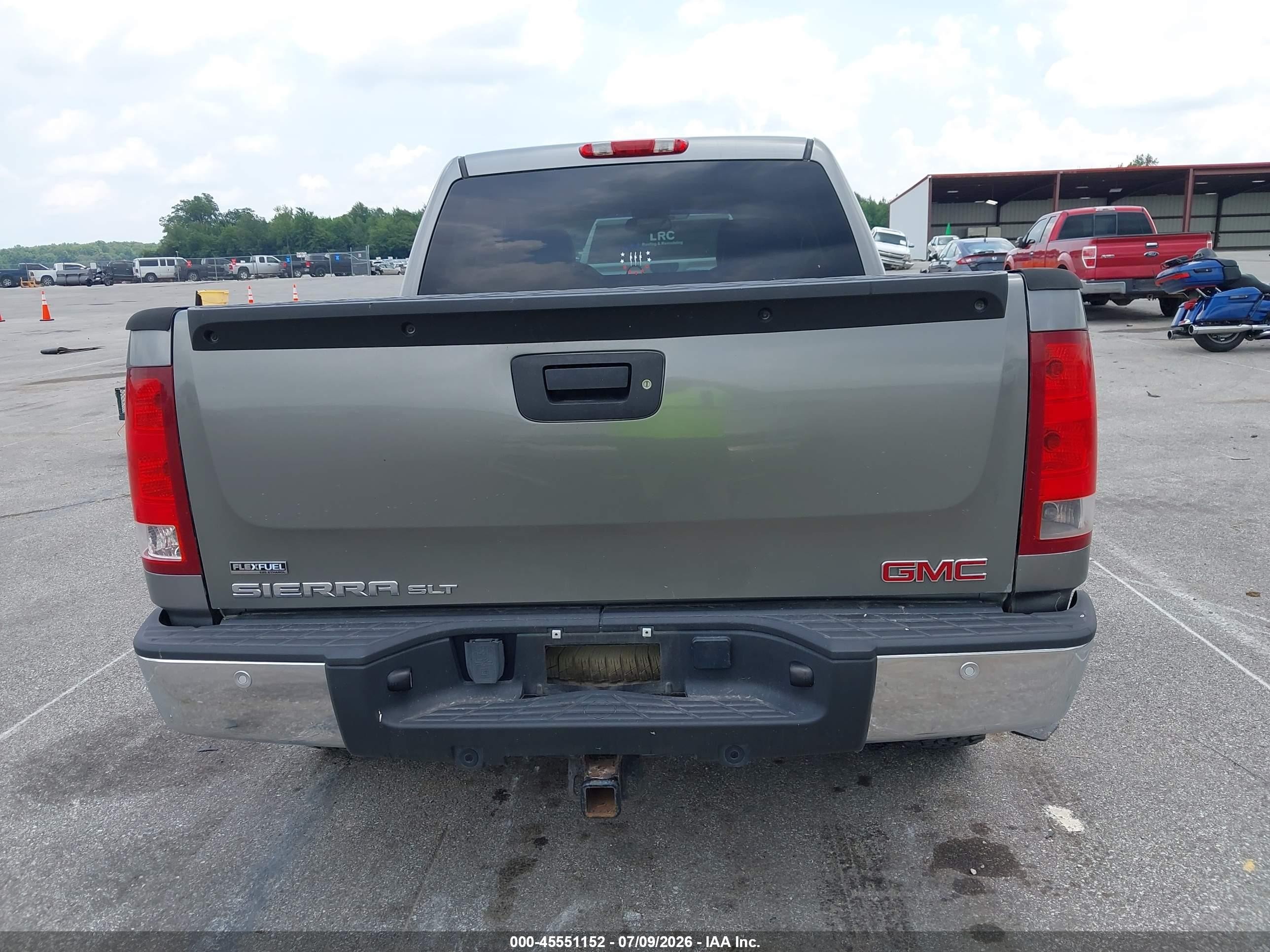 2008 Gmc Sierra 1500 Slt Серый vin: 2GTEK133381264034