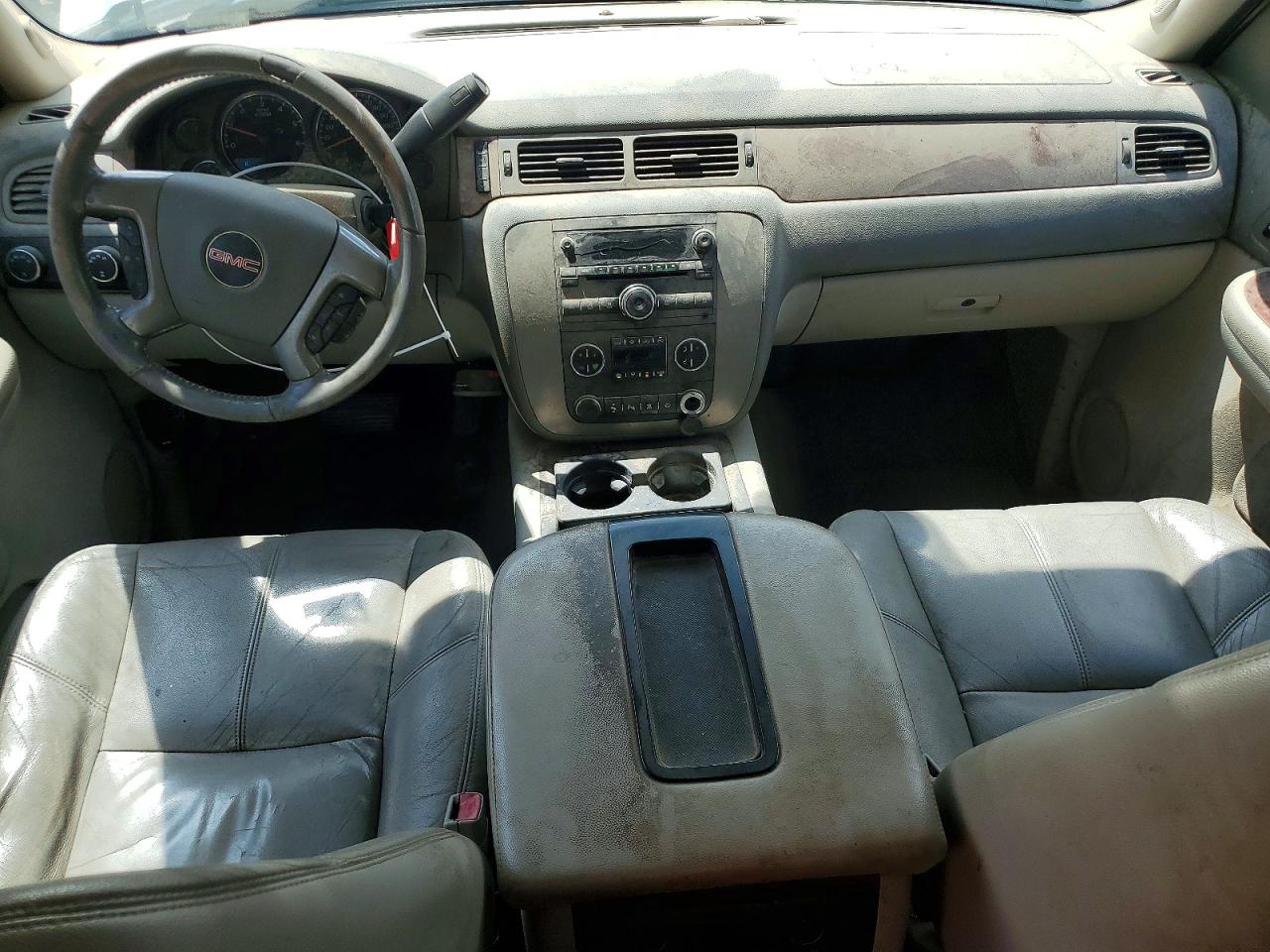 2008 Gmc Sierra K1500 Silver vin: 2GTEK133481163942