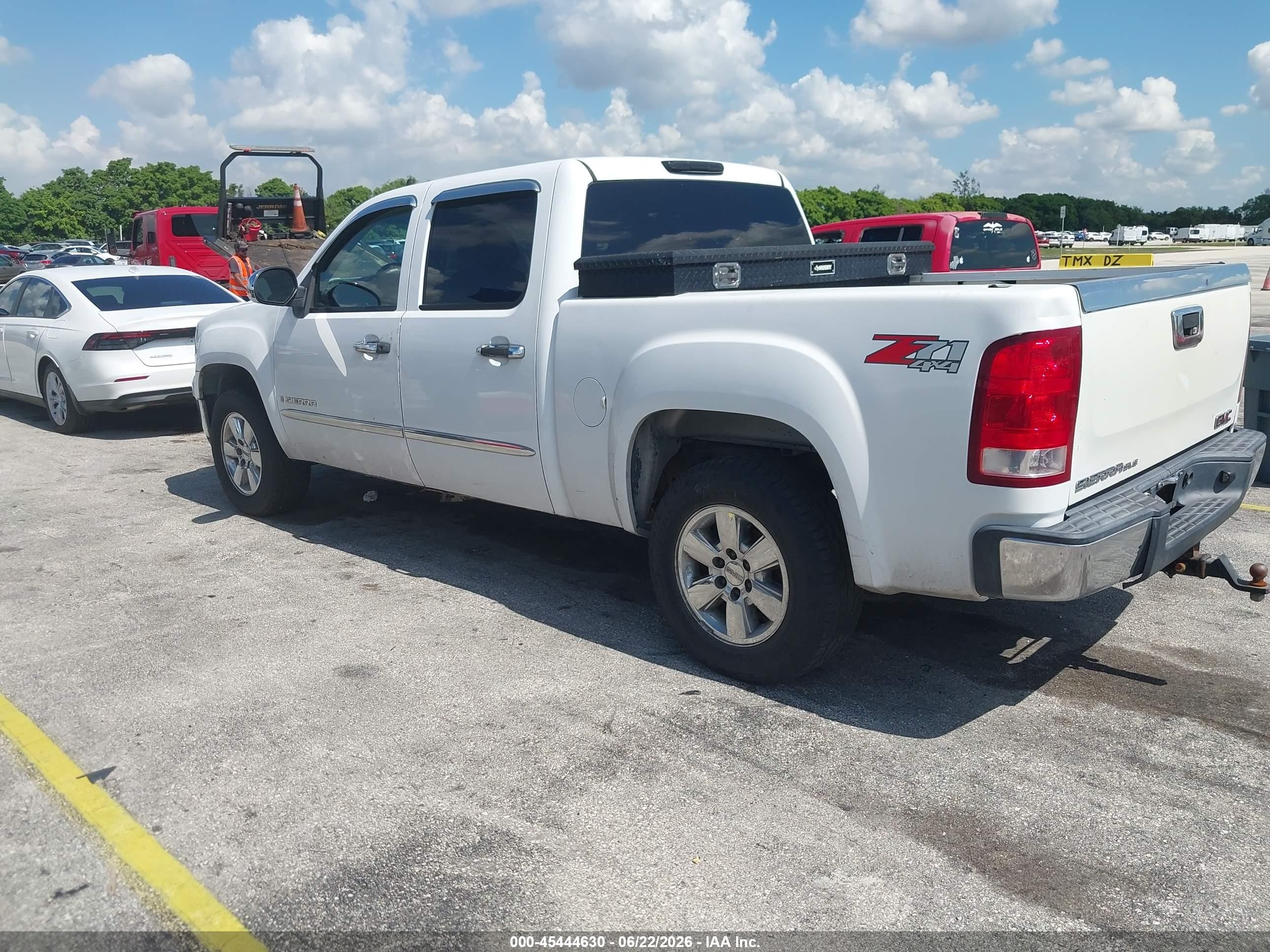 2008 Gmc Sierra 1500 Sle1/sle2/slt/work Truck White vin: 2GTEK133481229888