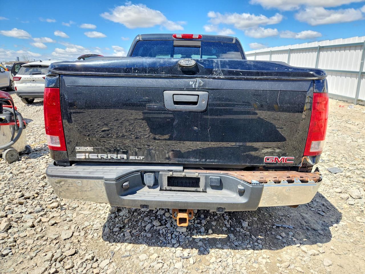 2008 Gmc Sierra K1500 Black vin: 2GTEK133781330116