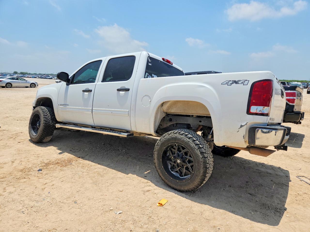 2007 Gmc Sierra Белый vin: 2GTEK13C971730581