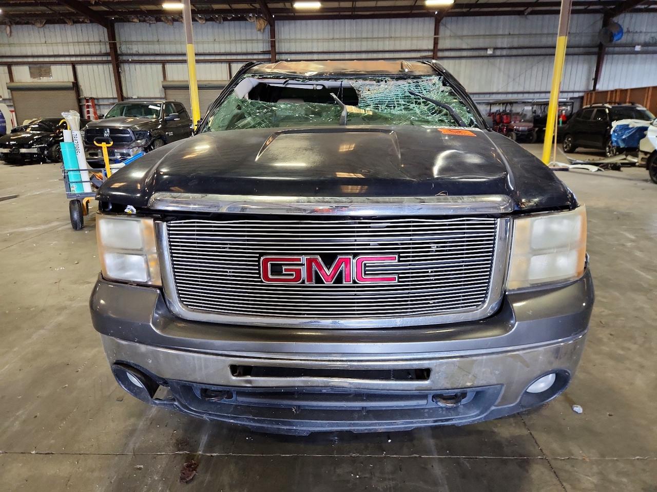 2007 Gmc New Sierra K1500 Black vin: 2GTEK13M071572771
