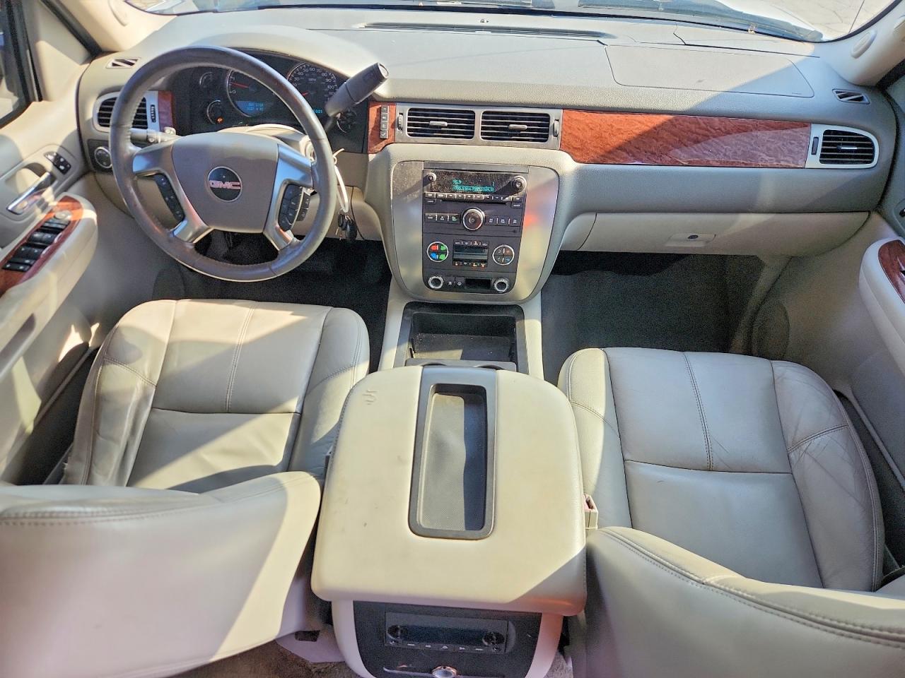 2007 Gmc New Sierra K1500 Silver vin: 2GTEK13M271598255