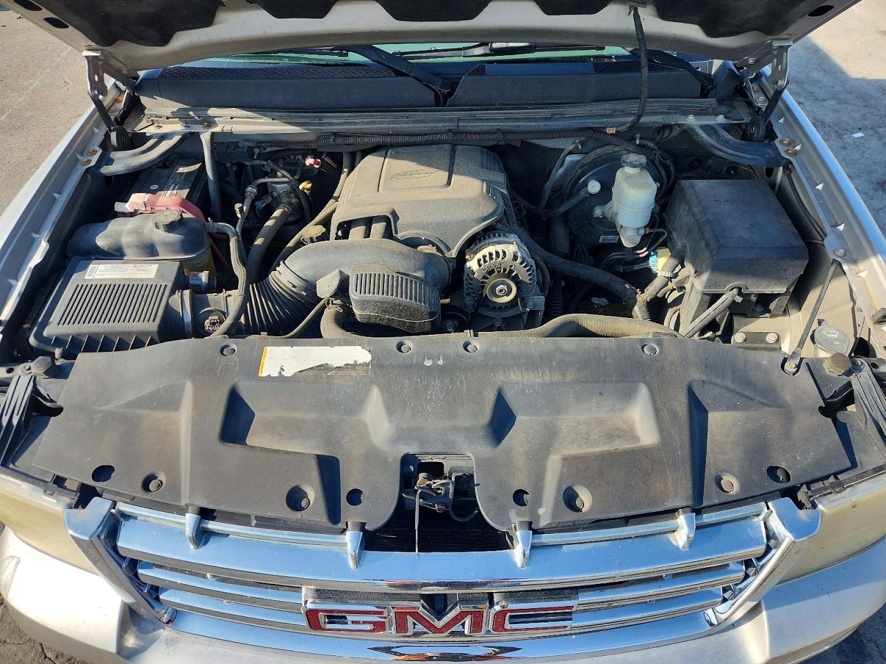2007 Gmc New Sierra K1500 Silver vin: 2GTEK13M271598255