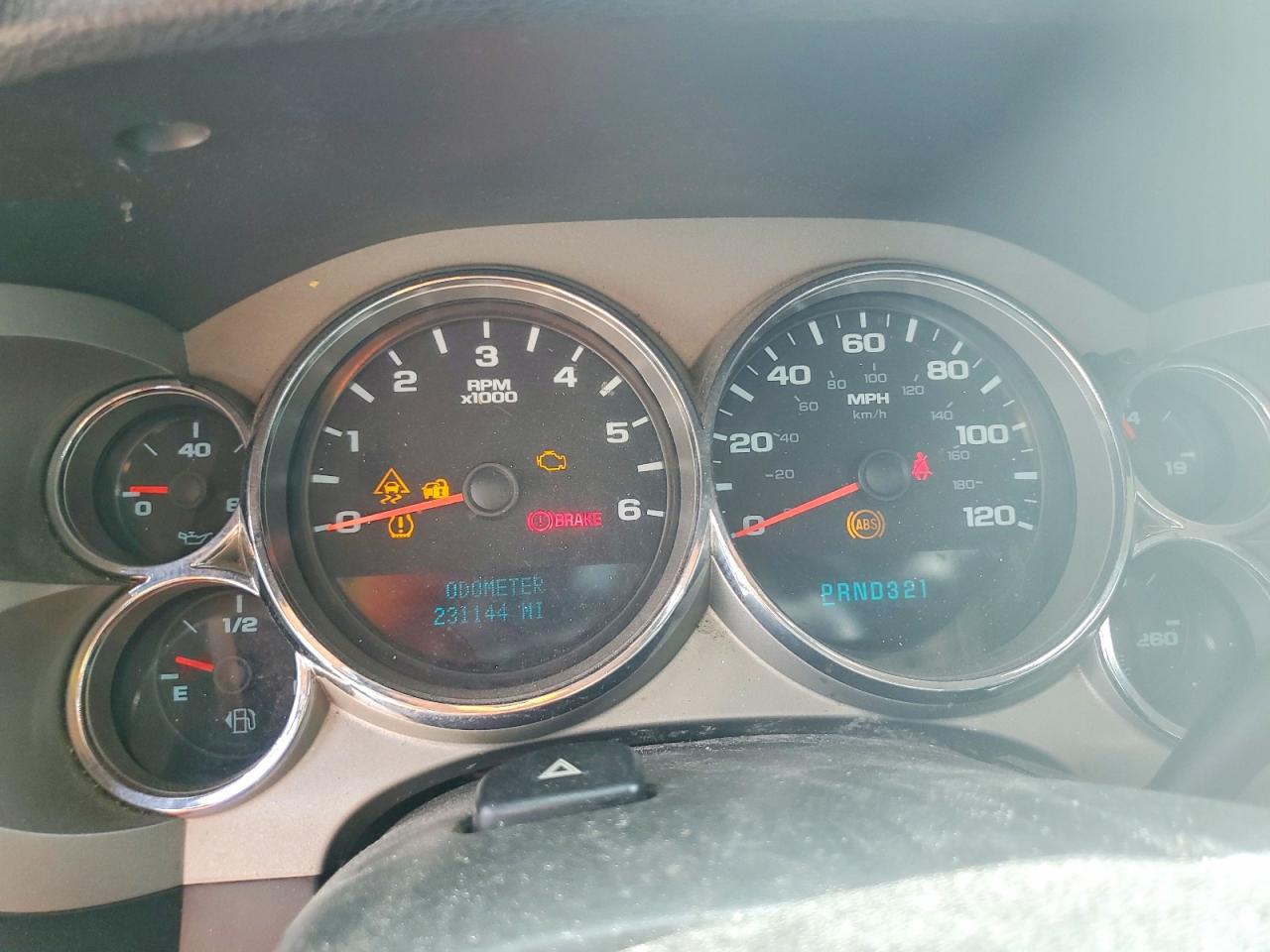 2008 Gmc Sierra K1500 Silver vin: 2GTEK13M381211391