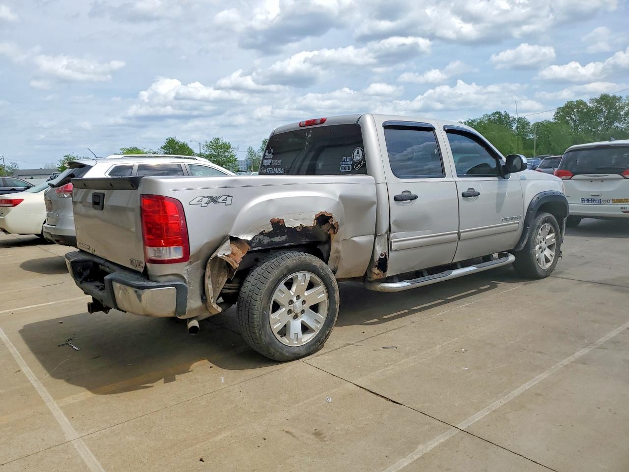 2008 Gmc Sierra K1500 Silver vin: 2GTEK13M381211391