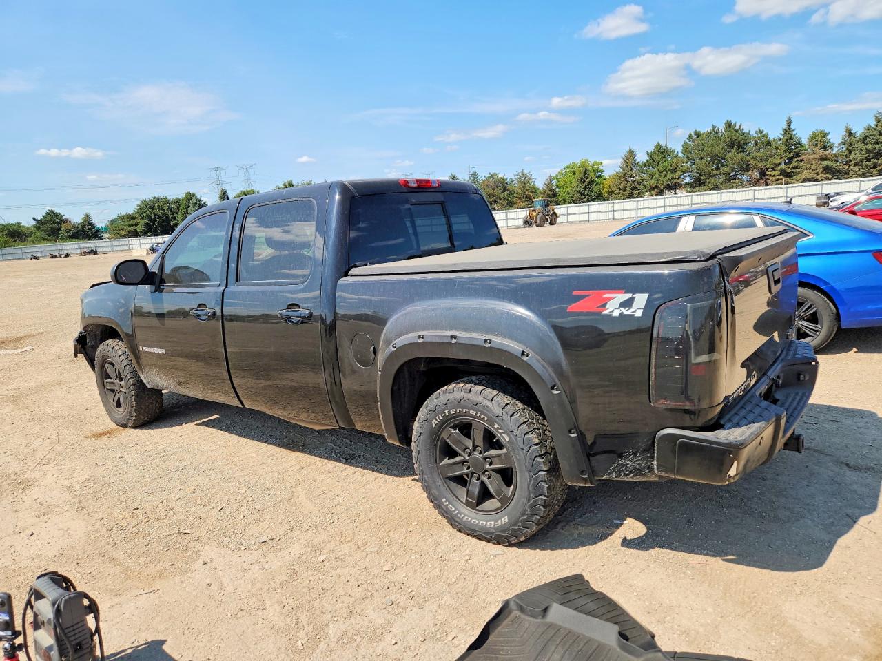 2007 Gmc New Sierra K1500 Black vin: 2GTEK13M571698382