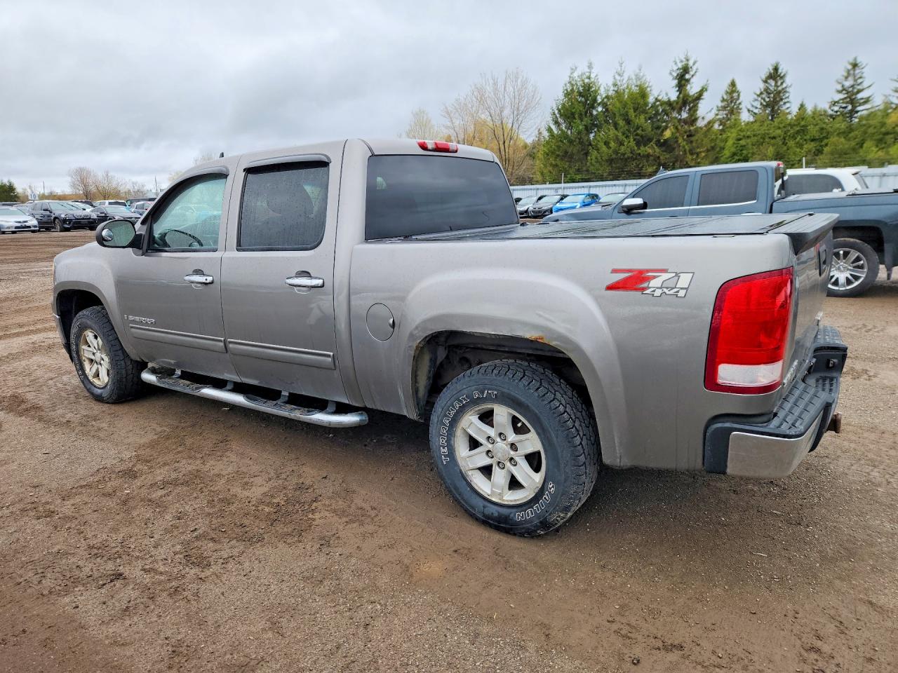 2008 Gmc Sierra K1500 Gray vin: 2GTEK13M581229598