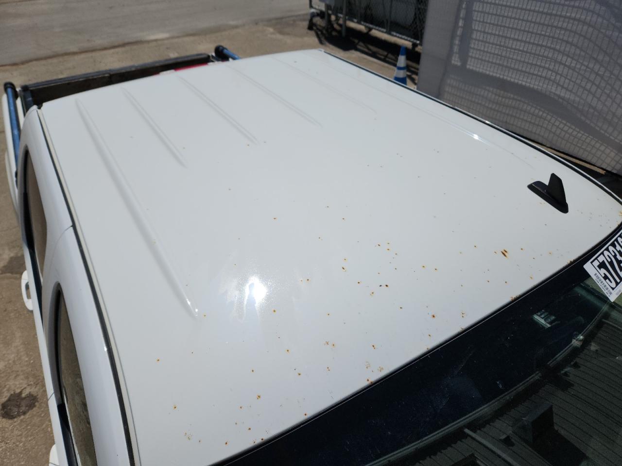 2008 Gmc Sierra K1500 White vin: 2GTEK13M981227790 Damage: Roof, Rust, > 12 Inches