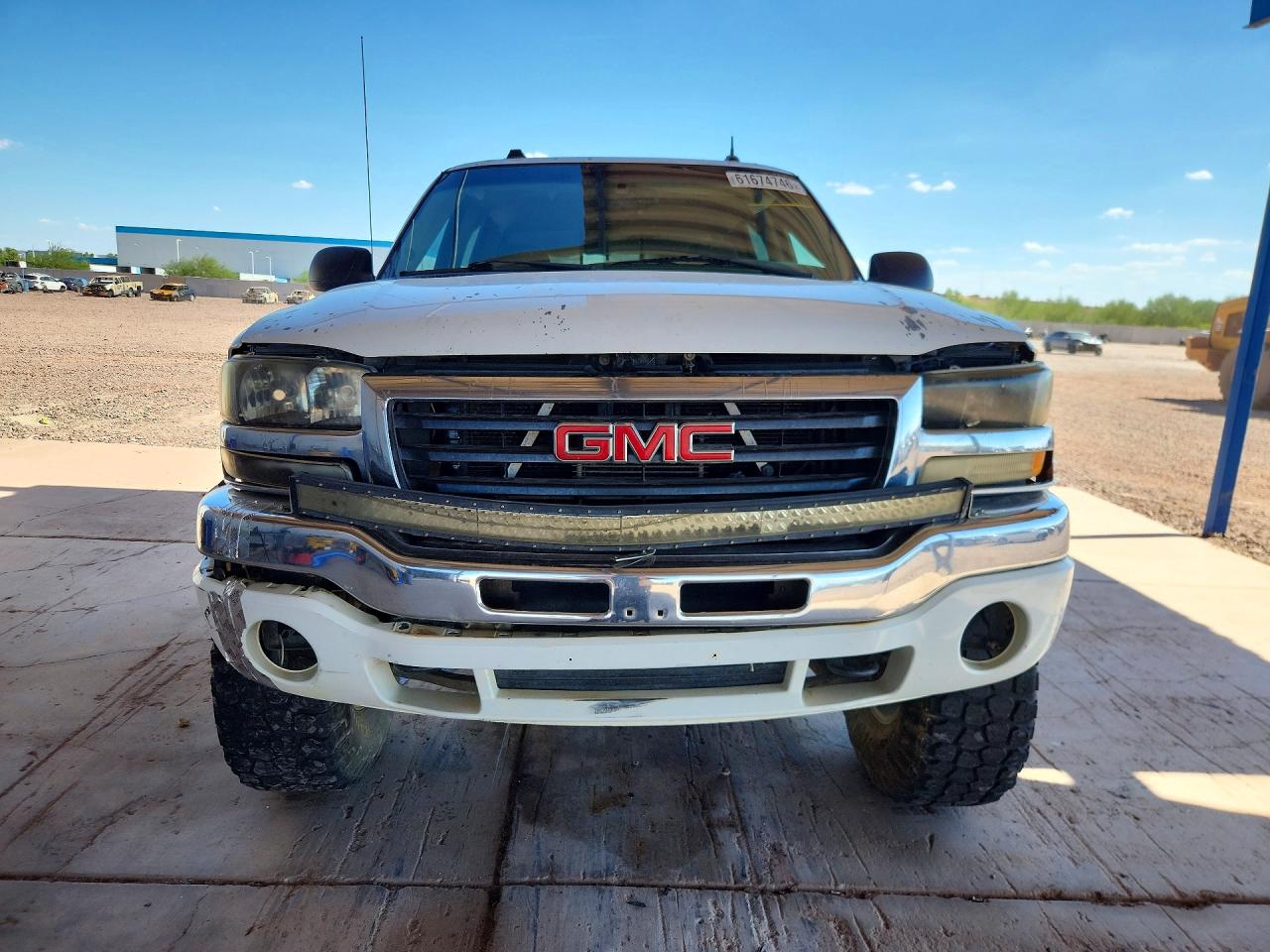 2004 Gmc New Sierra K1500 White vin: 2GTEK13T041361265