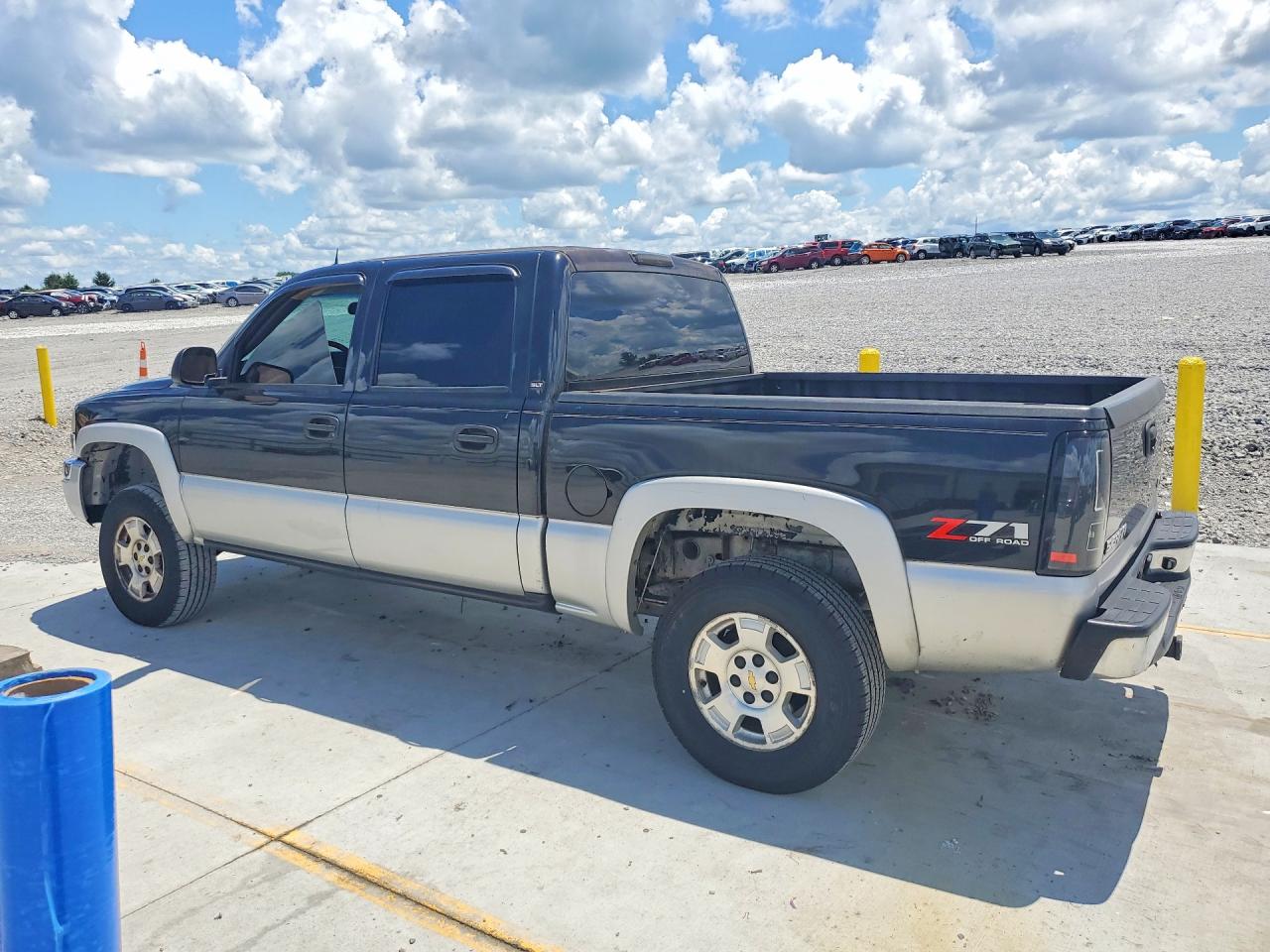 2004 Gmc New Sierra K1500 Black vin: 2GTEK13T041372136