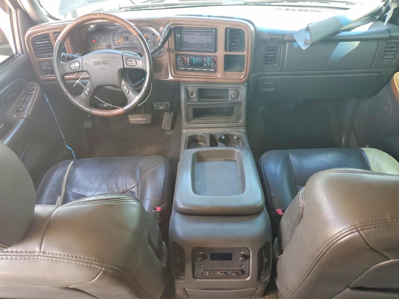 2004 Gmc New Sierra K1500 Black vin: 2GTEK13T041372136