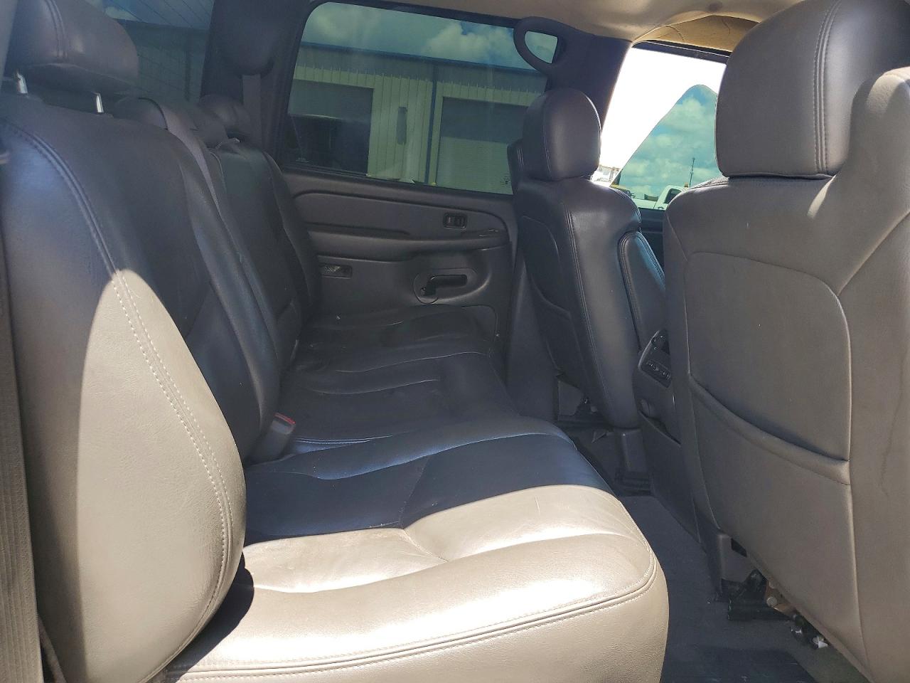 2004 Gmc New Sierra K1500 Black vin: 2GTEK13T041372136