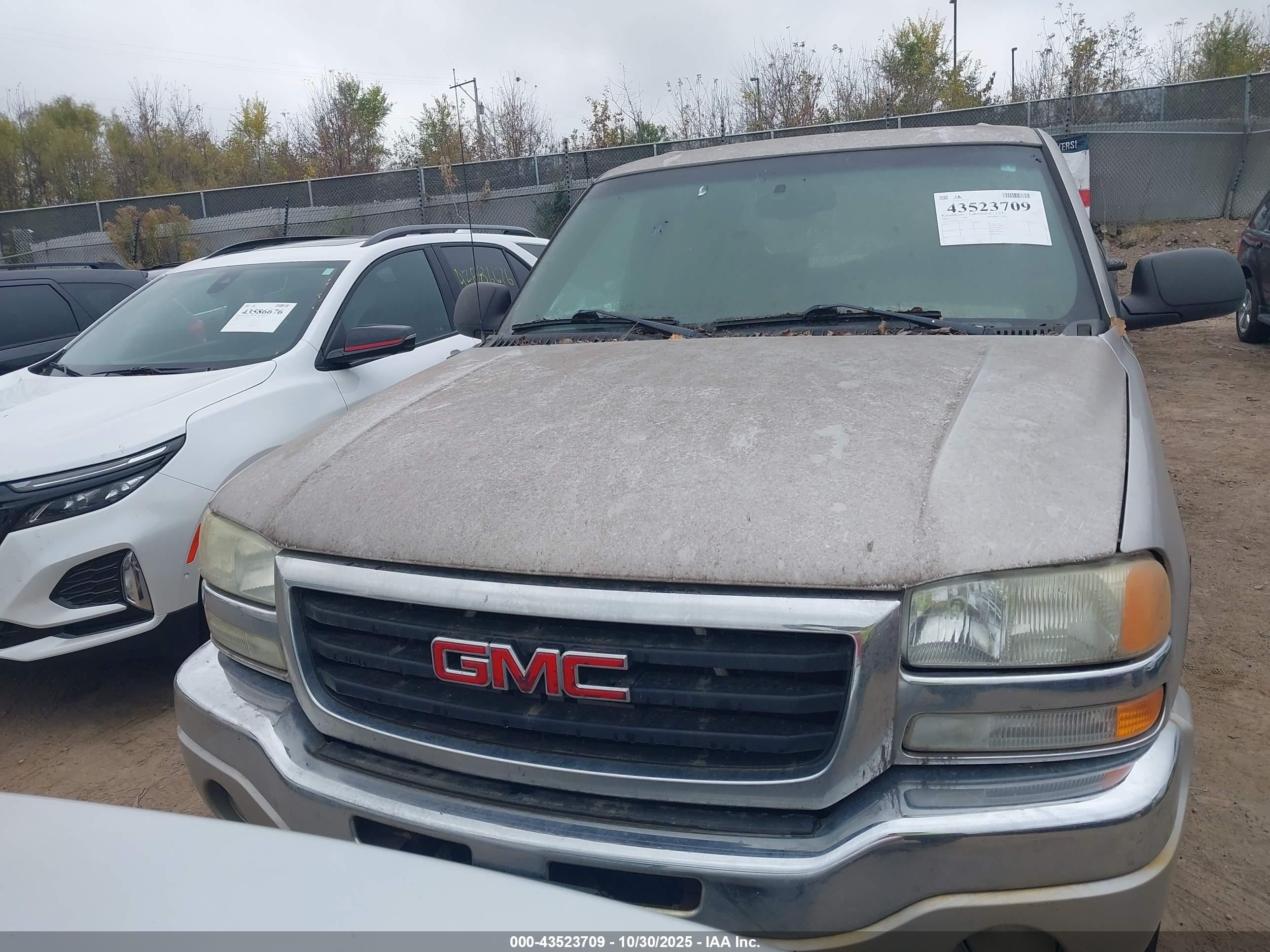 2005 Gmc Sierra 1500 Sle Желто-коричневый vin: 2GTEK13T151157530
