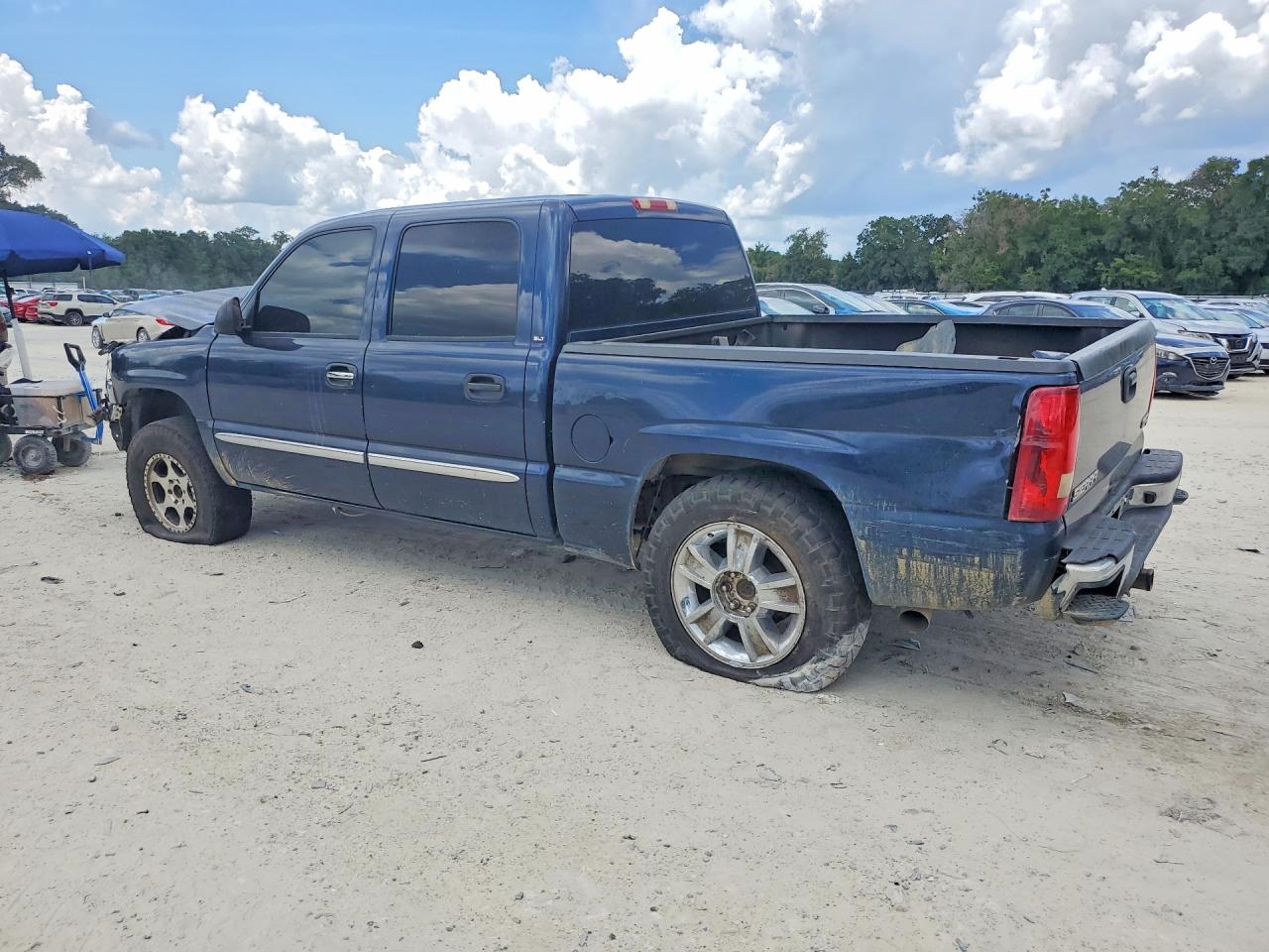 2006 Gmc New Sierra K1500 Blue vin: 2GTEK13T161128983