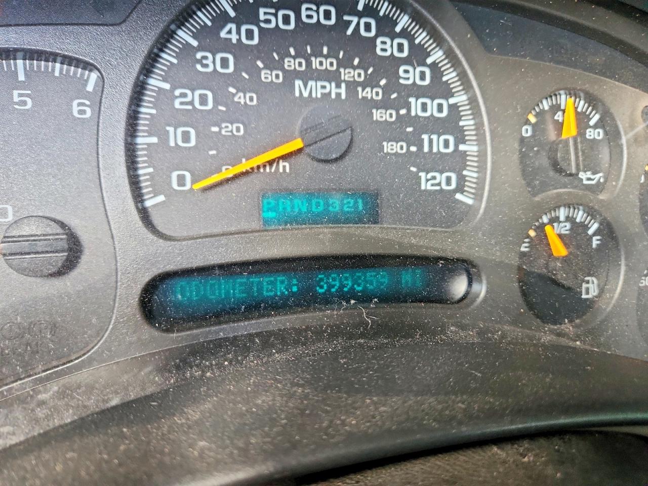 2004 Gmc New Sierra K1500 Tan vin: 2GTEK13T241385745
