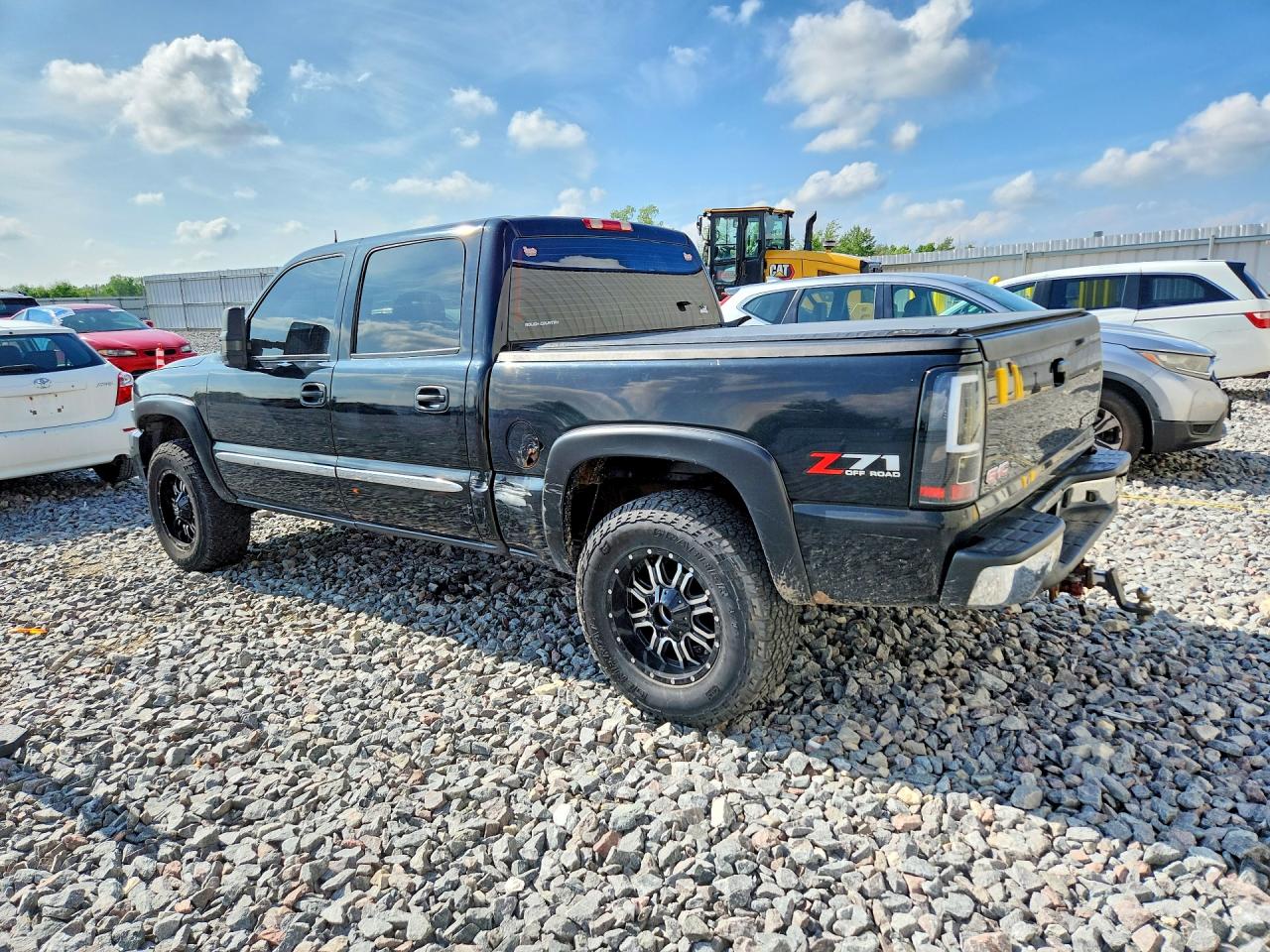 2005 Gmc New Sierra K1500 Black vin: 2GTEK13T251104514