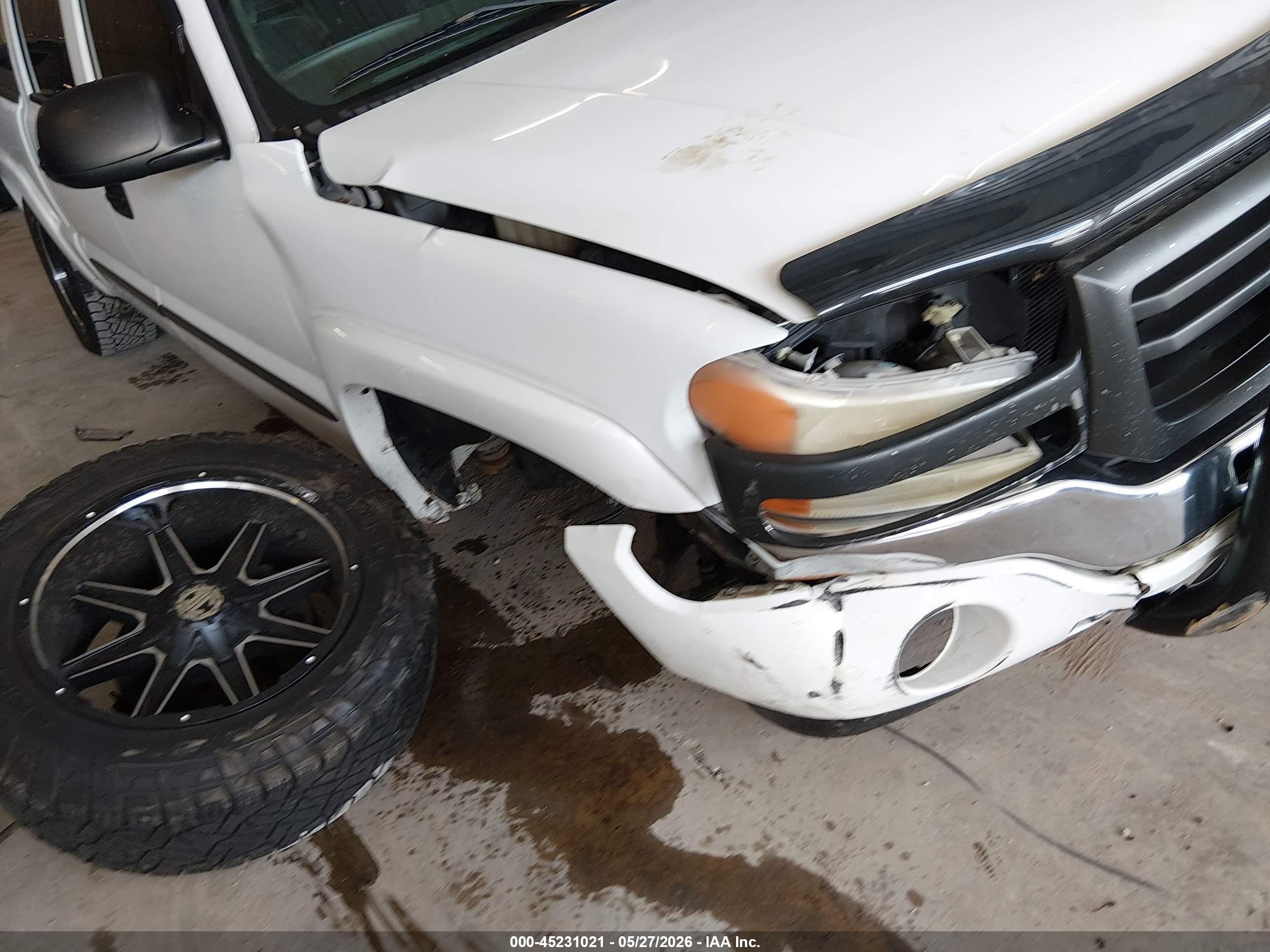 2006 Gmc Sierra 1500 Sle2 White vin: 2GTEK13T261166013